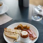 Hotel Maison Douce Epoque - Deauville 5*