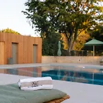 Hotel Maison Douce Epoque - Deauville 5*