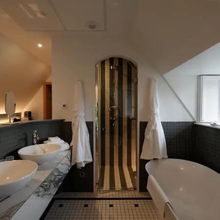 Maison Douce Epoque Hotel