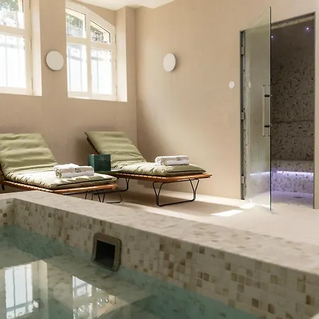 Maison Douce époque - Deauville Hotel