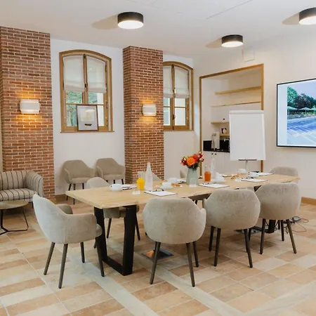 Maison Douce époque - Deauville Hotel