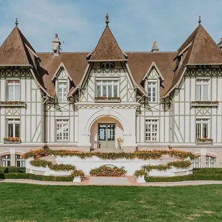 Maison Douce Epoque - Deauville 호텔