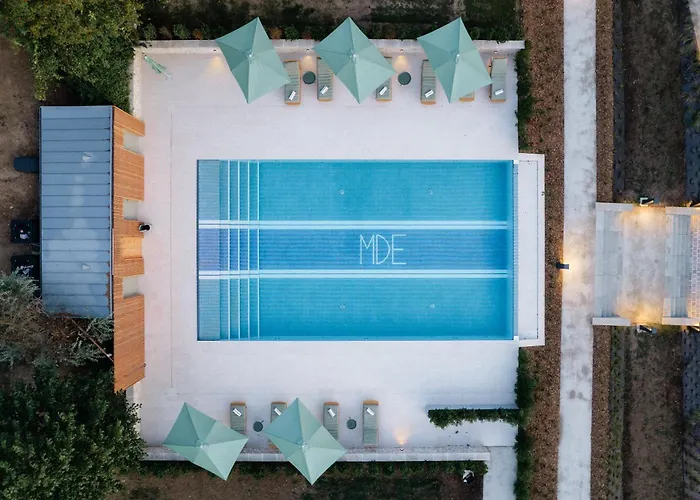 Hotel Maison Douce Epoque - Deauville 5*