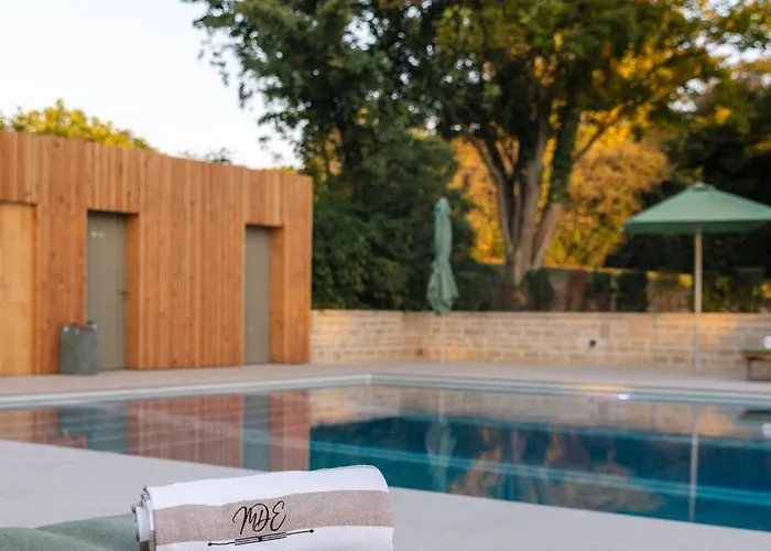 Hotel Maison Douce Epoque - Deauville 5*